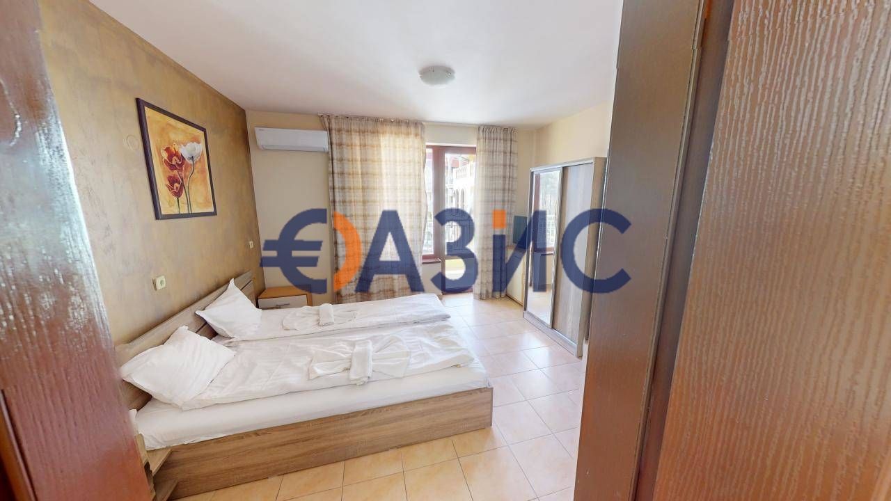 Продава се Тристаен апартамент в к.к. Слънчев бряг - 99 кв.м за 960 €/кв.м - Снимка #13