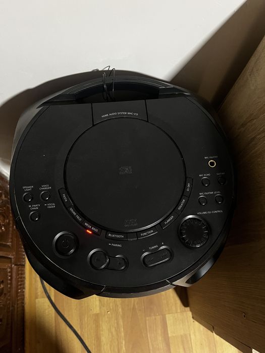 Vand boxa sony MHC-v13