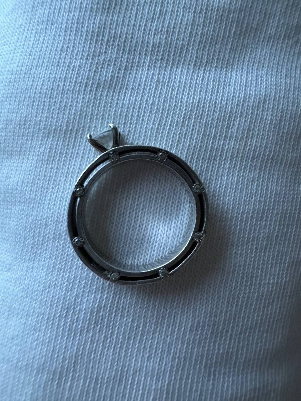 Серебряное кольцо
