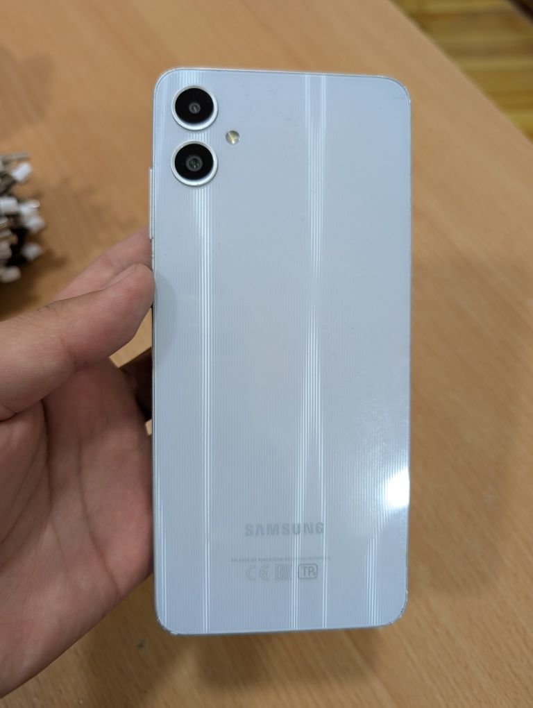 Samsung galaxy a05 4/128