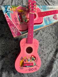 Детска дървена китара Disney