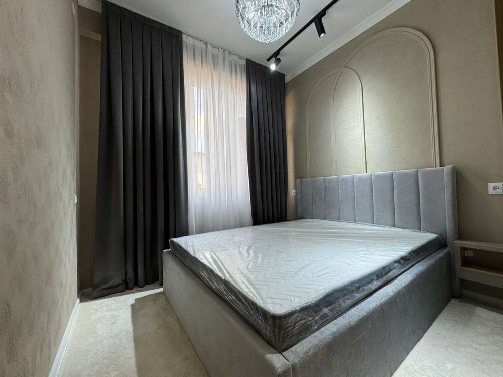 ПРОДАЕТСЯ квартира 1в2/2/11, 32м2, в Юнусабад 19, новостройка Хонсарой