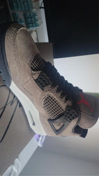 Jordan 4 retro Taupe Haze