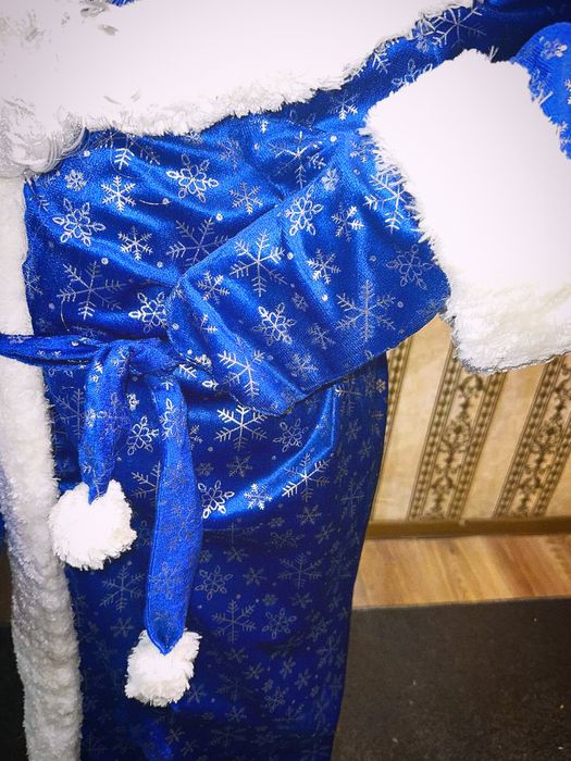 Qorbobo va qor qiz Kiymi sotiladi  продам костюм дед мороз и снегурочк