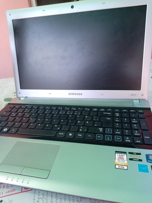 Laptop Samsung rv515