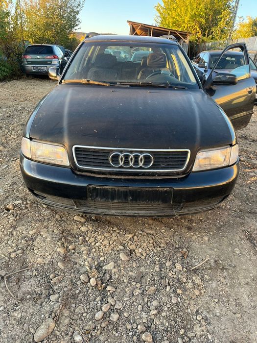 Dezmembrez audi a4 b5 1.9 disel 1.6i
