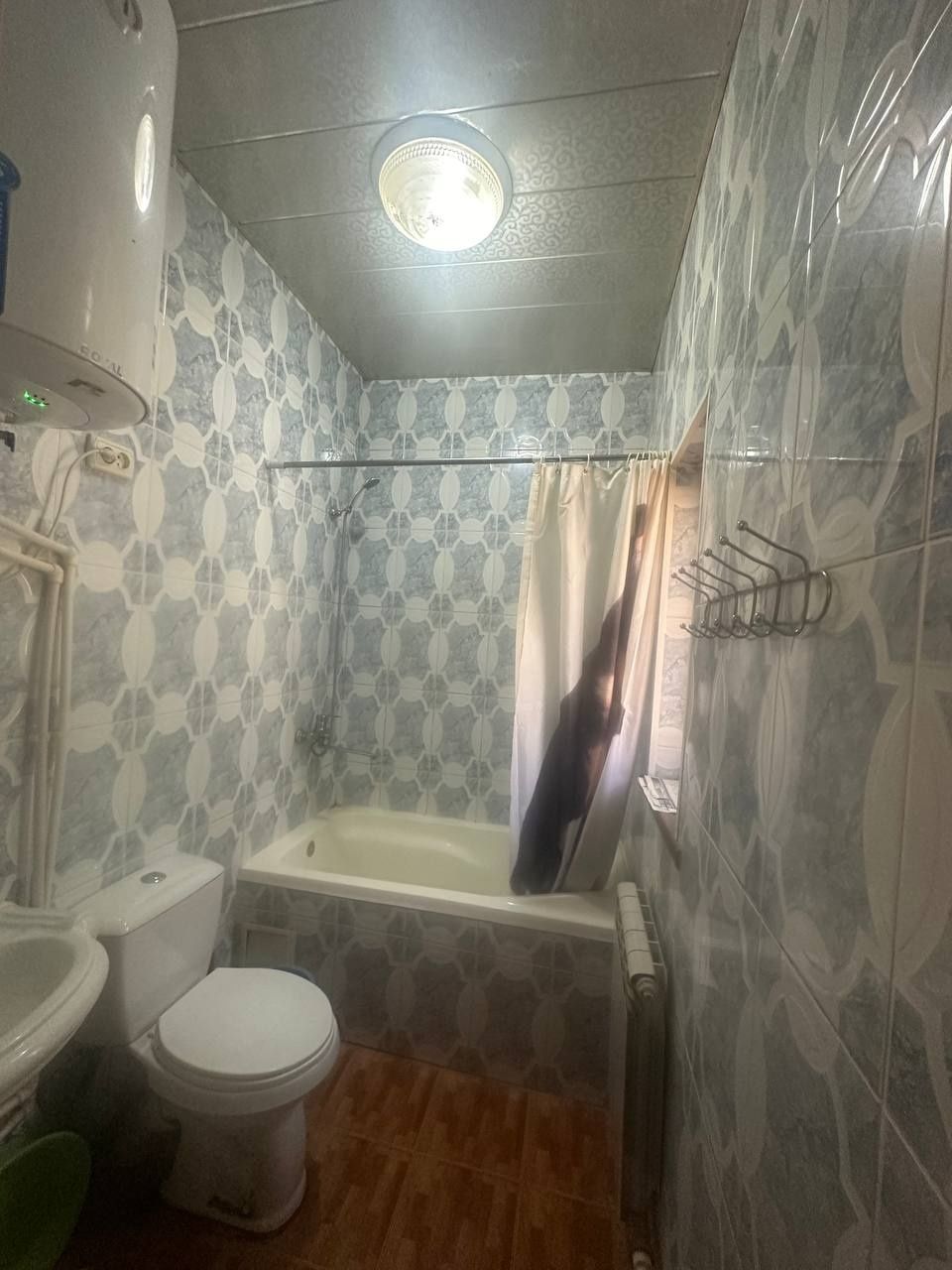 Сдаётся 2х ком квартира на 1 этаже, ор:Торговый центр, хамкорбанк