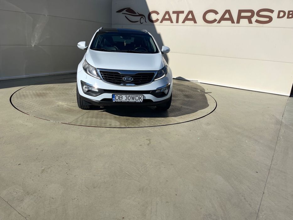 Kia Sportage Kia Sportage 2.0D, 136CP, 4x4, Piele, Camera, Panoramic, Keyless