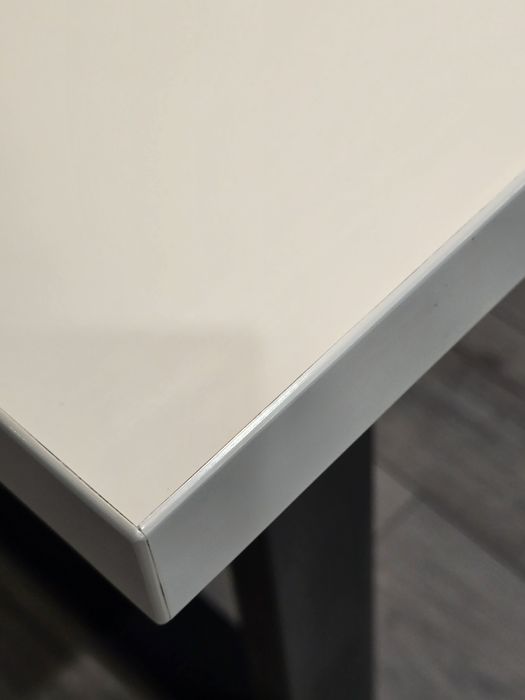 Маса за трапезария