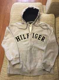 Hanorac Tommy Hilfiger original. Marimea este S - USA ,M -Europa