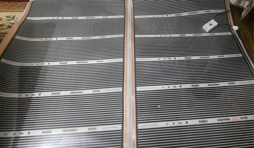 Продам тёплые пол 2 длина на 2 ширина соединенные, производство Корея