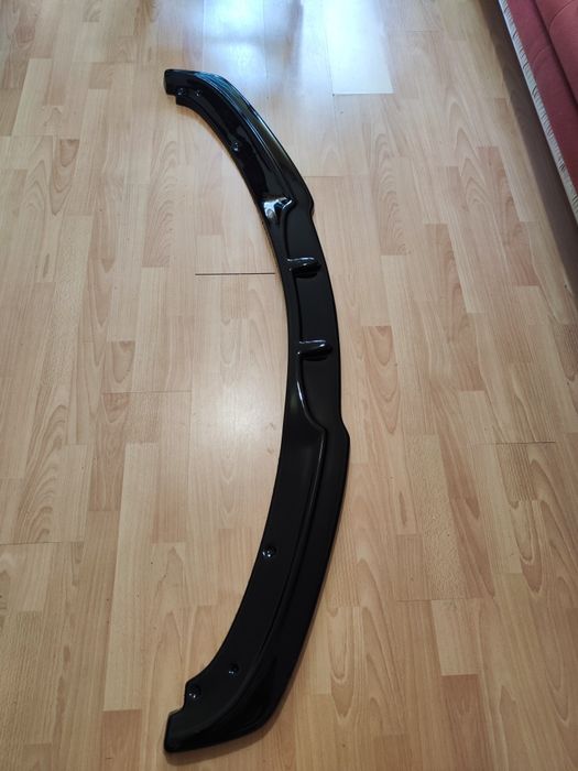 Prelungire bara fata lip spoiler BMW Seria 3 E90 Facelift LCI