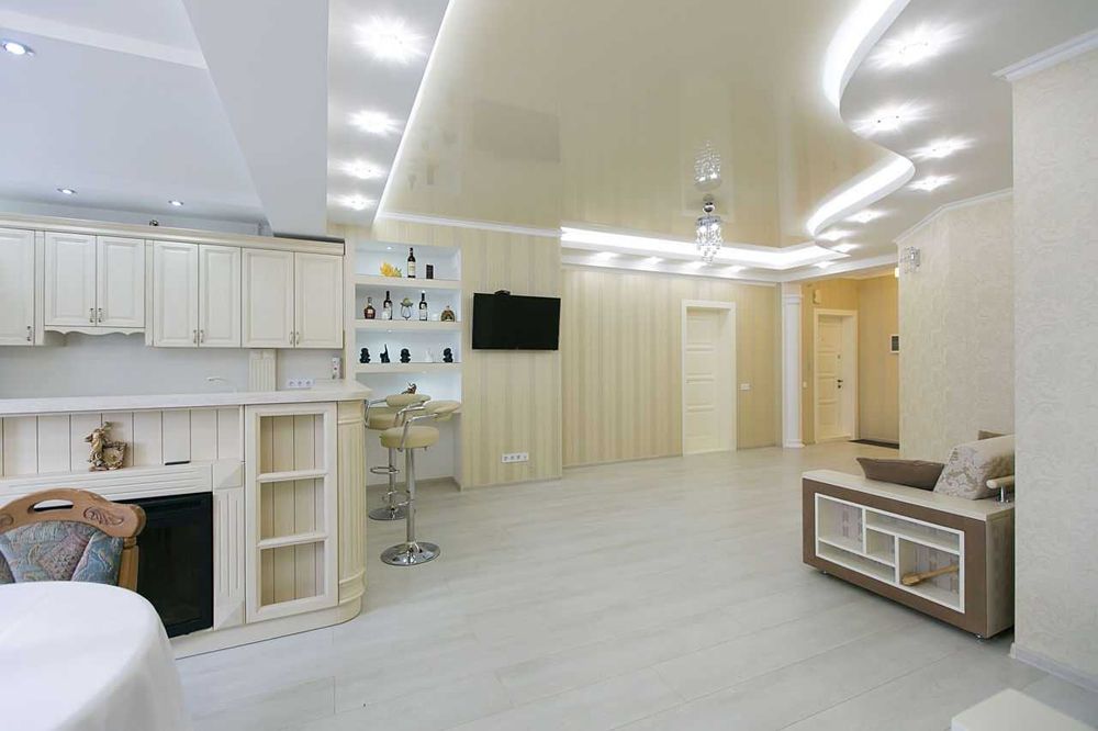 Тристаен имот в Манастирски ливади