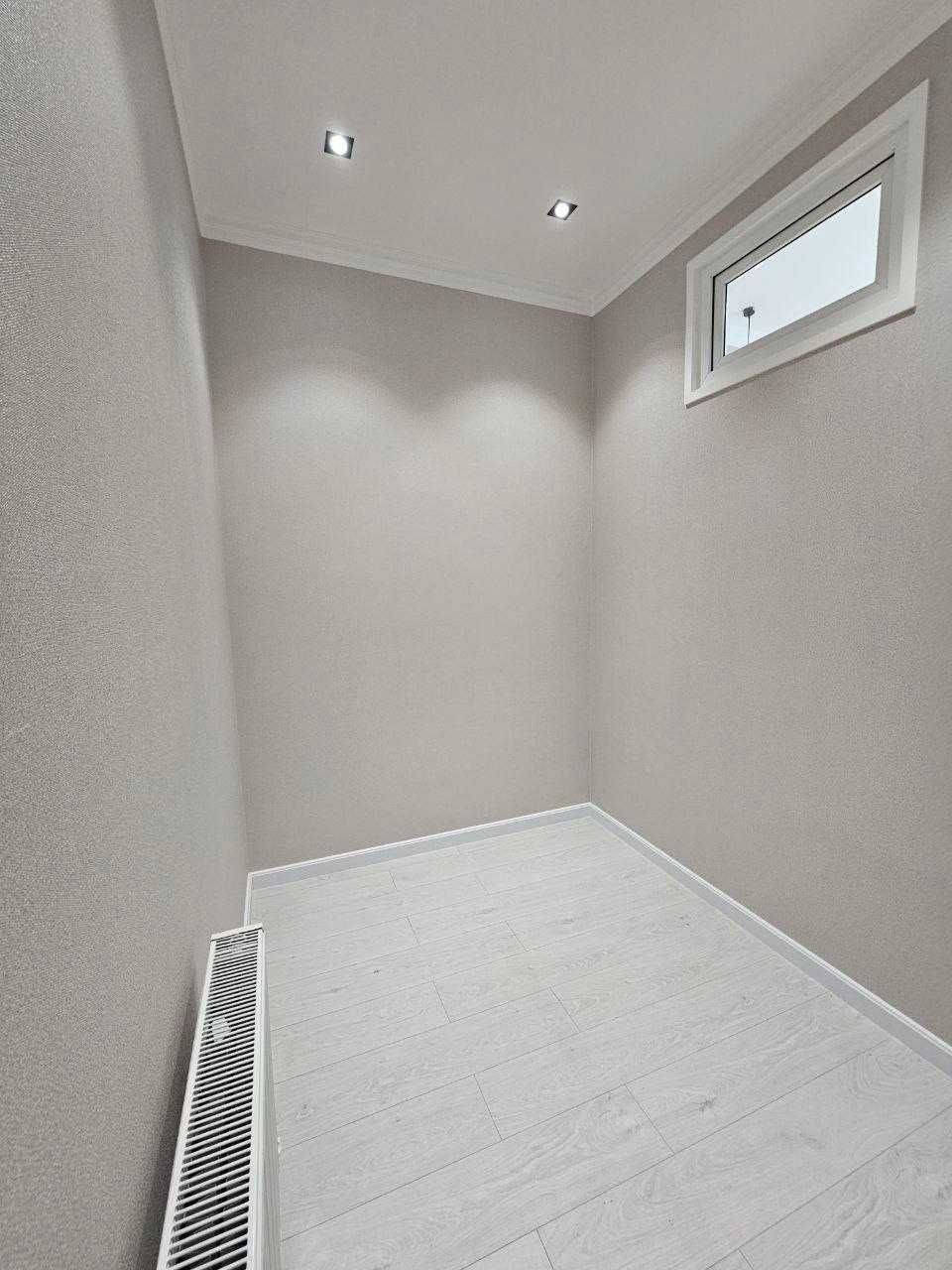 СРОЧНО Продам Квартира после ремонта 3\3\7 Юнусабад Сад Батаника.8*
