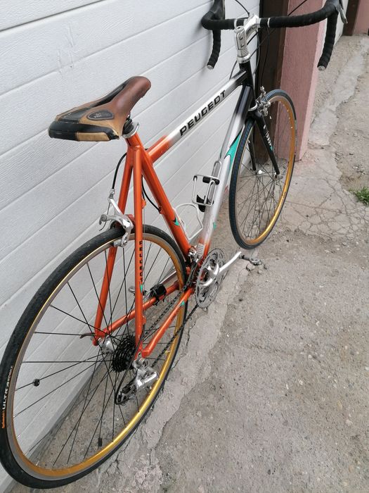 Bicicletă cursieră de vinzare