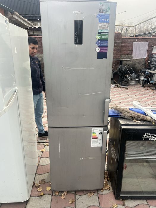 Продам холодильник Беко