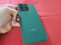 -Honor X8B, 256Gb, 8Ram, Verde, stare foarte buna, semne fine sticle,