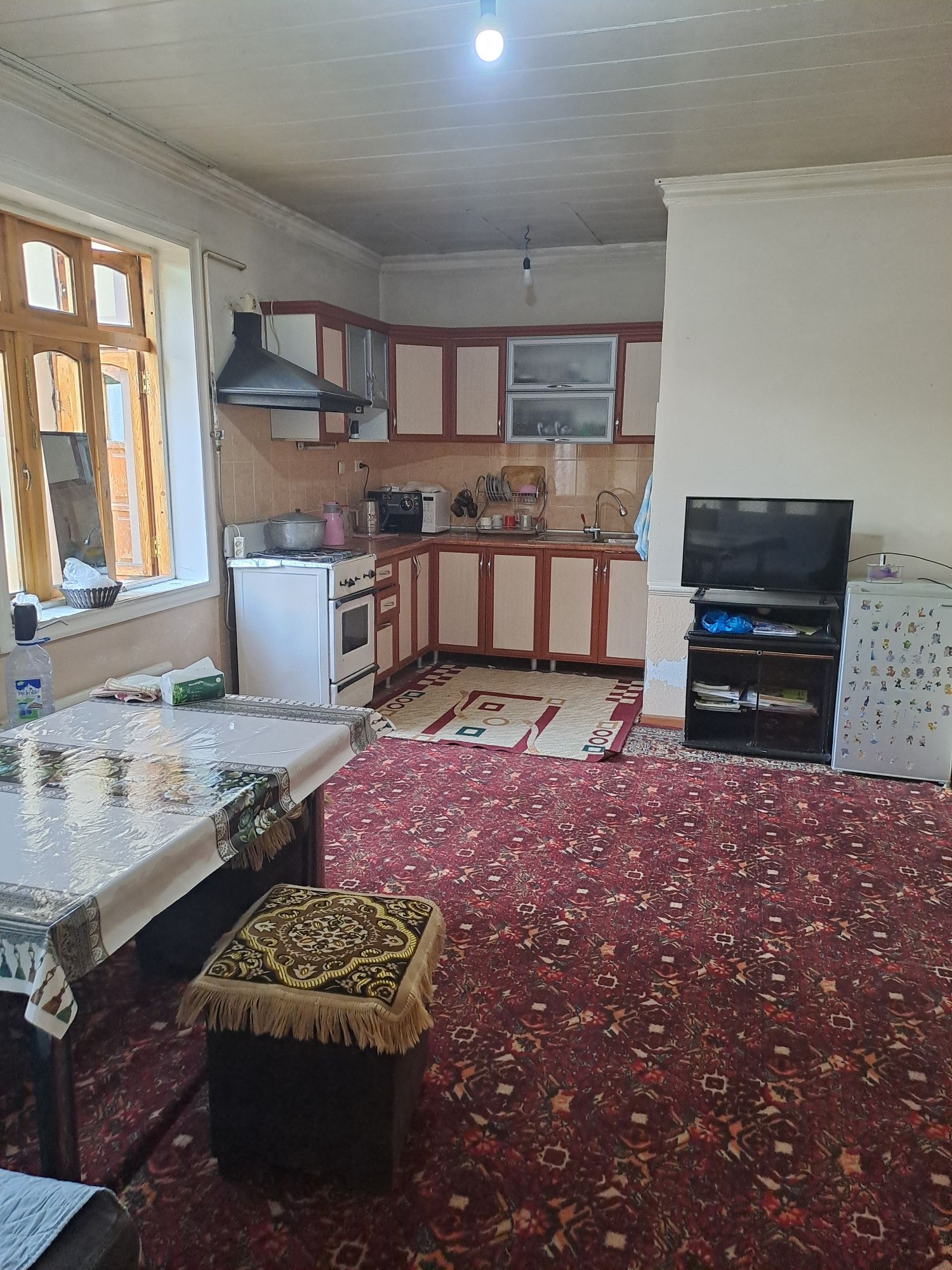 Янги Тошми якинида 3 сотих  уй сотилади .150.000$.