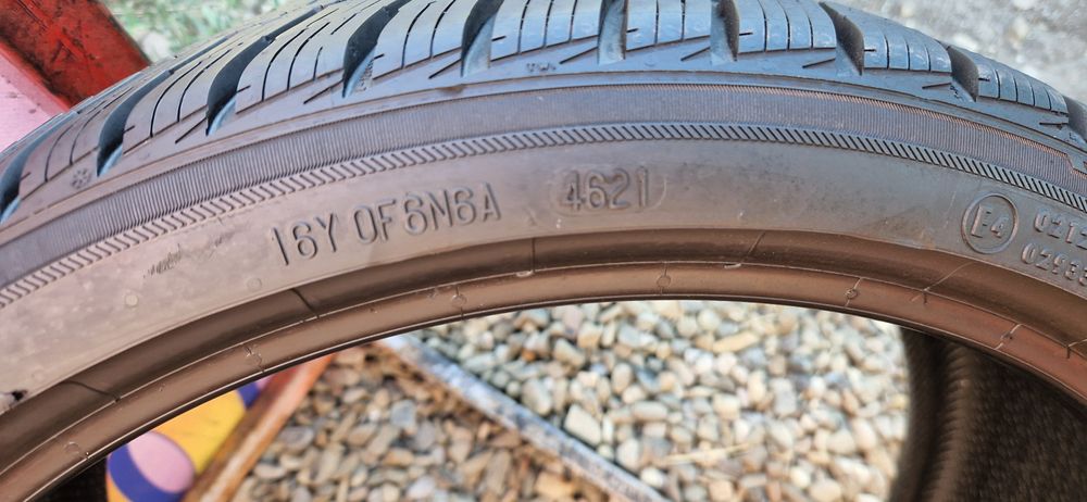 2 Anvelope ca noi Barum 215 35 R18 M+S. Dot 2021