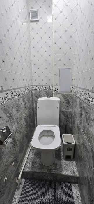 R4 Сдаётся квартира 2/5/9 на Мирабадский  ГУВД Корзинка!