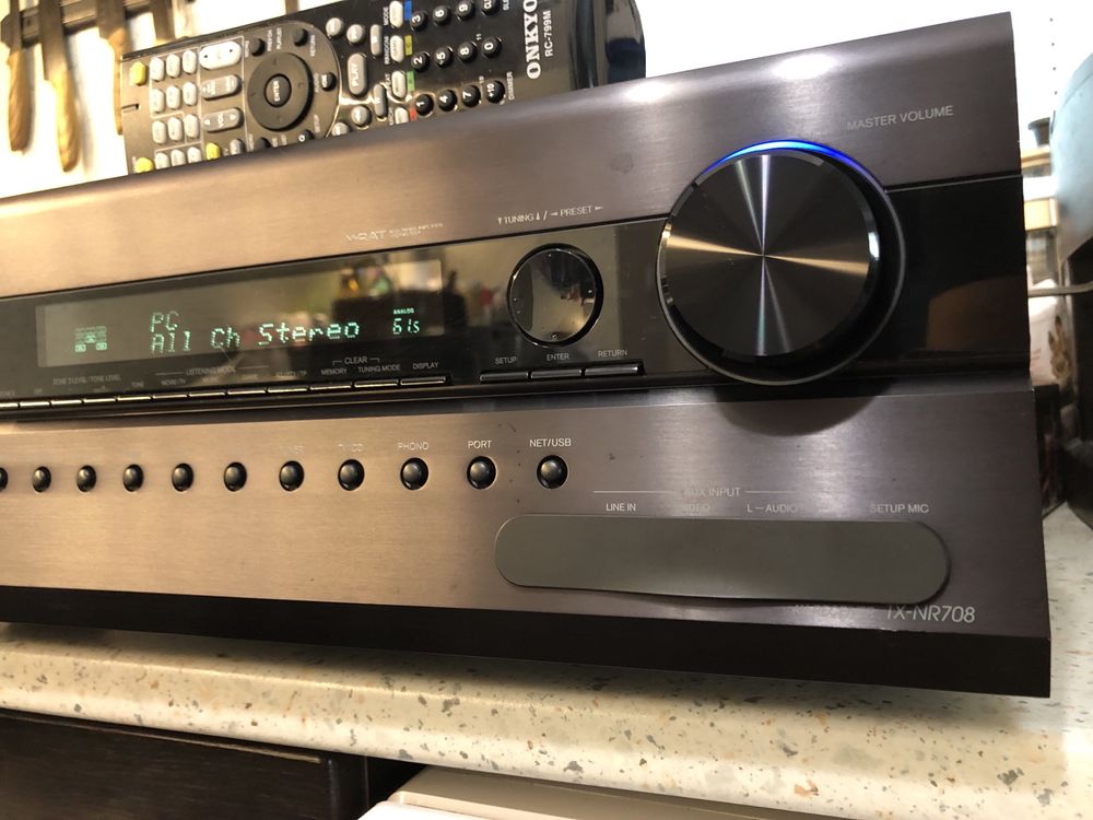 Onkyo TX-NR708 resiver