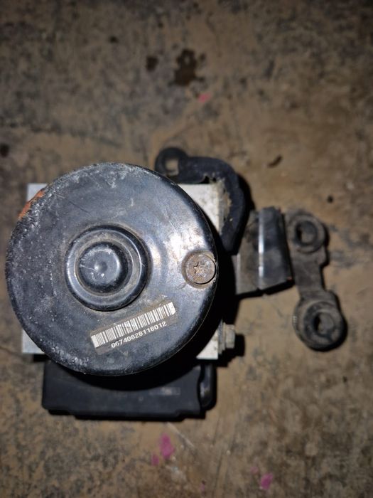 Modul ABS/ESP, tampoane motor Golf 4 1.9 TDI ALH