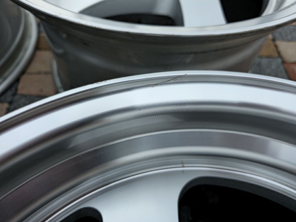 Japan Racing JR15 16 цола 4x108 9J