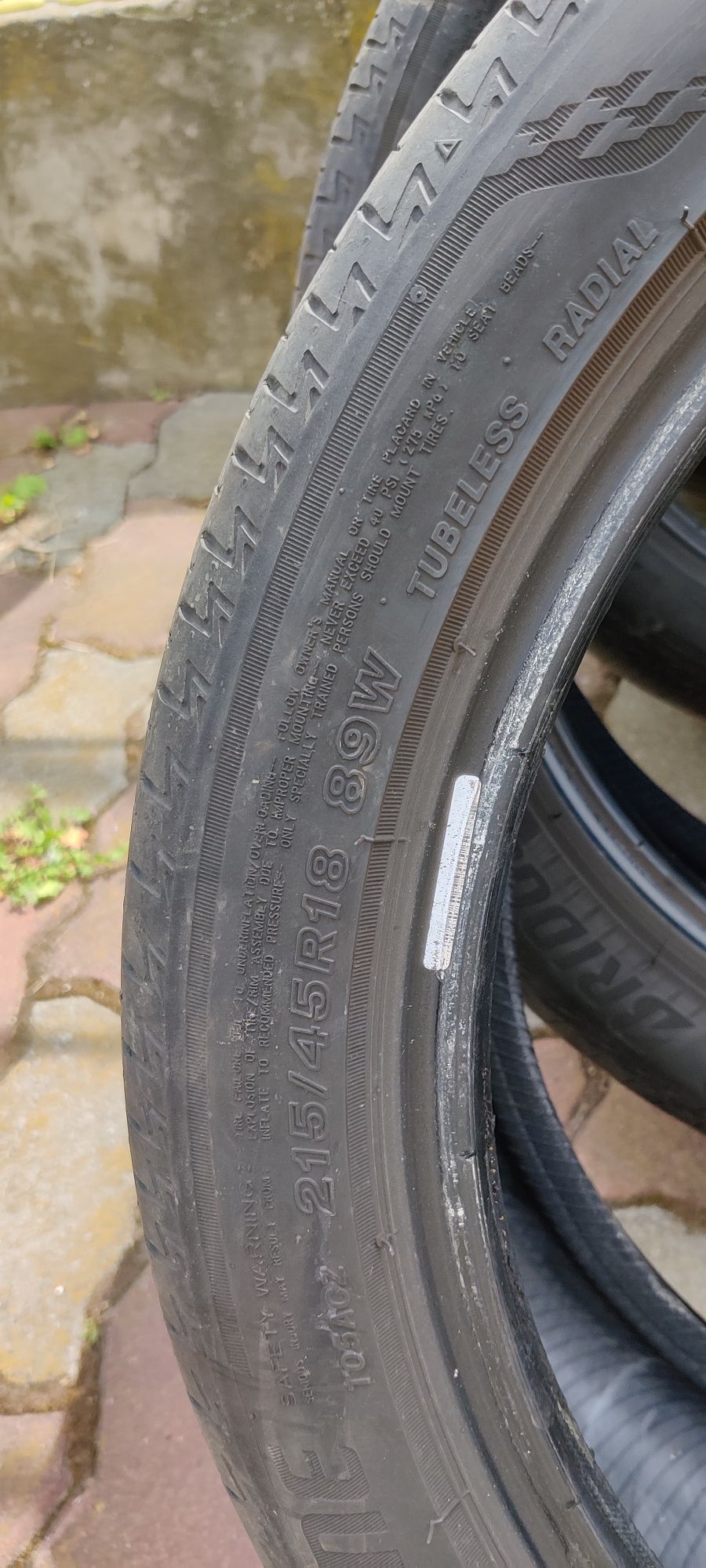 Anvelope 255 45 R18
