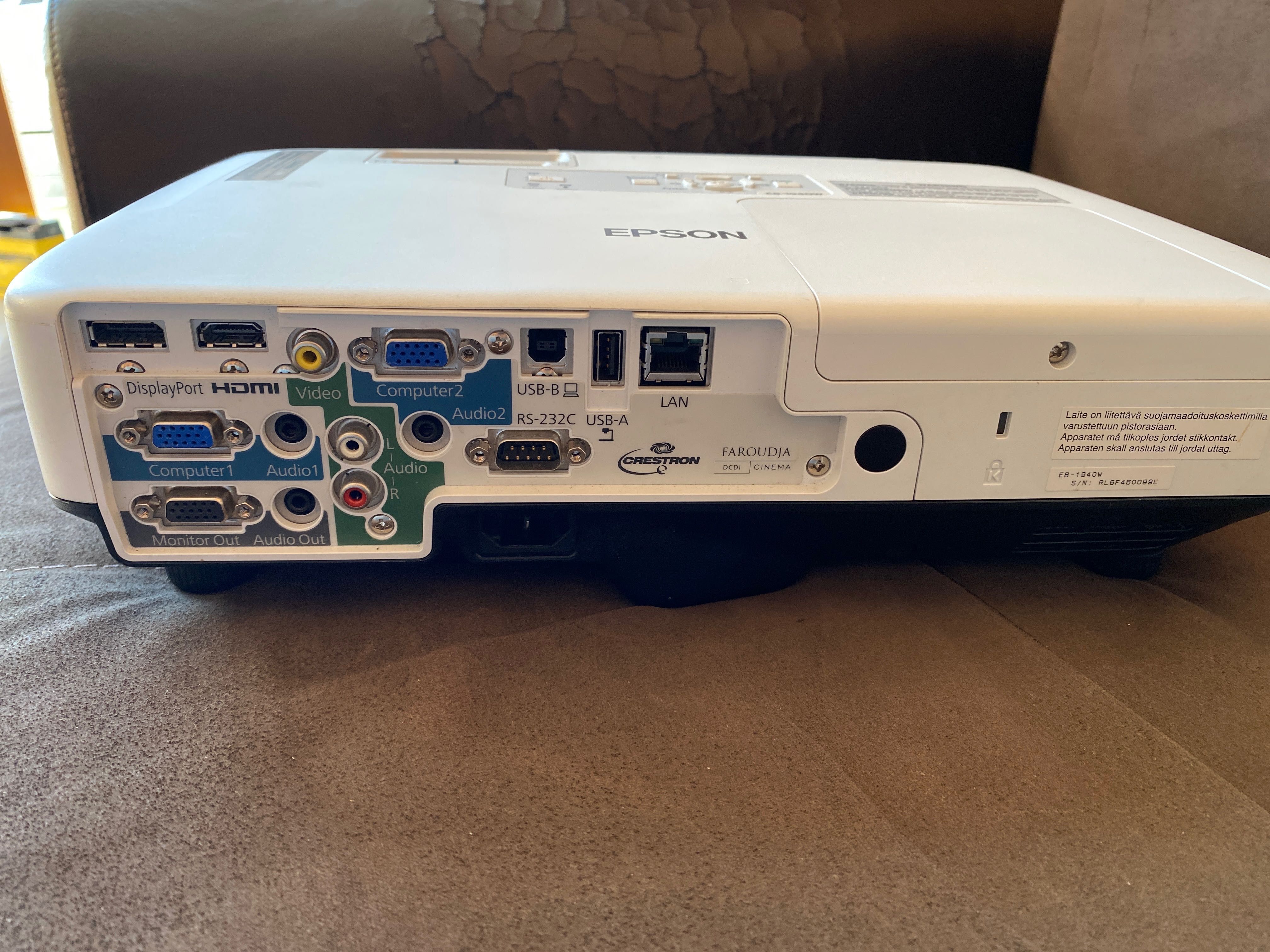 Проектор Epson EB-1940W