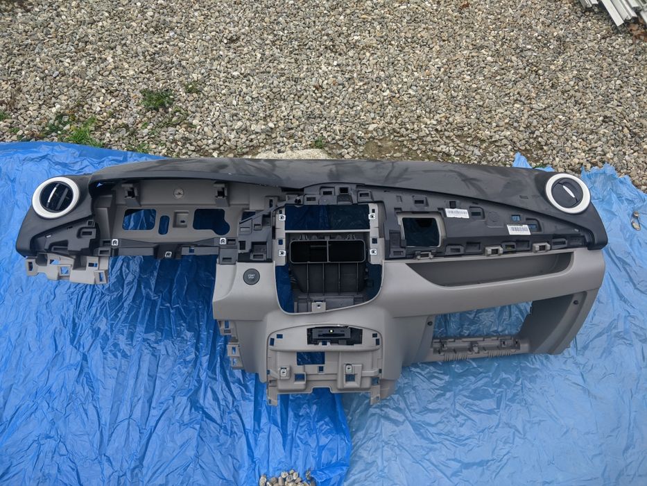 Plansa bord Renault Zoe