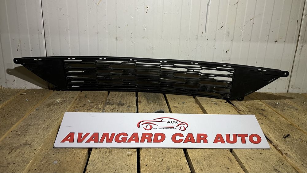 Решетка Kia Ceed 2 2010-
