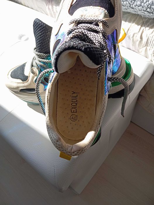 Оригинални маратонки