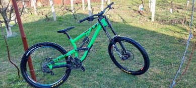 Продавам scott voltage fr 720 2015г., не giant,не yt,не canyon,не dra