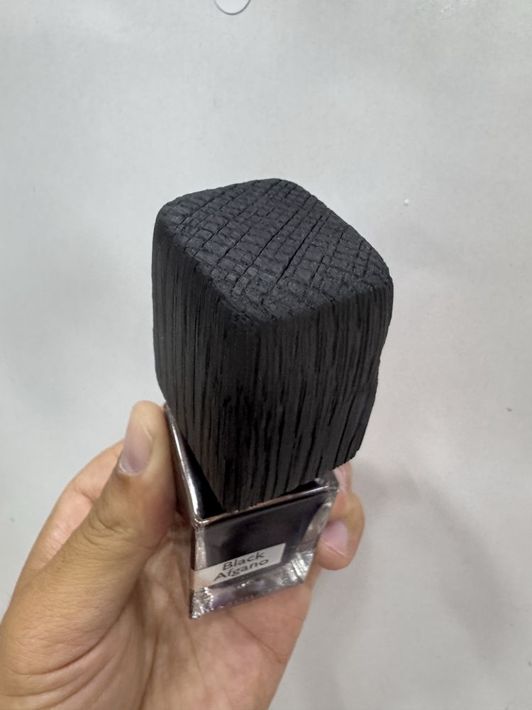 Black afgano Nasomatto