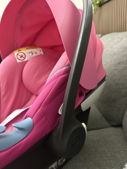 Cybex стол за кола