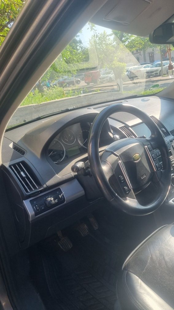 Land rover freelander 2