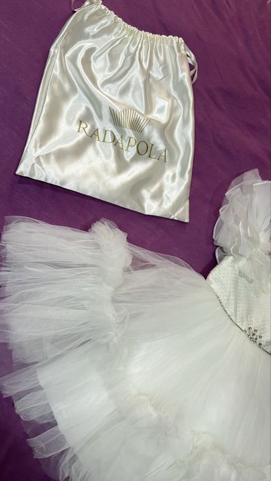 Детска официална бяла рокля Radapola