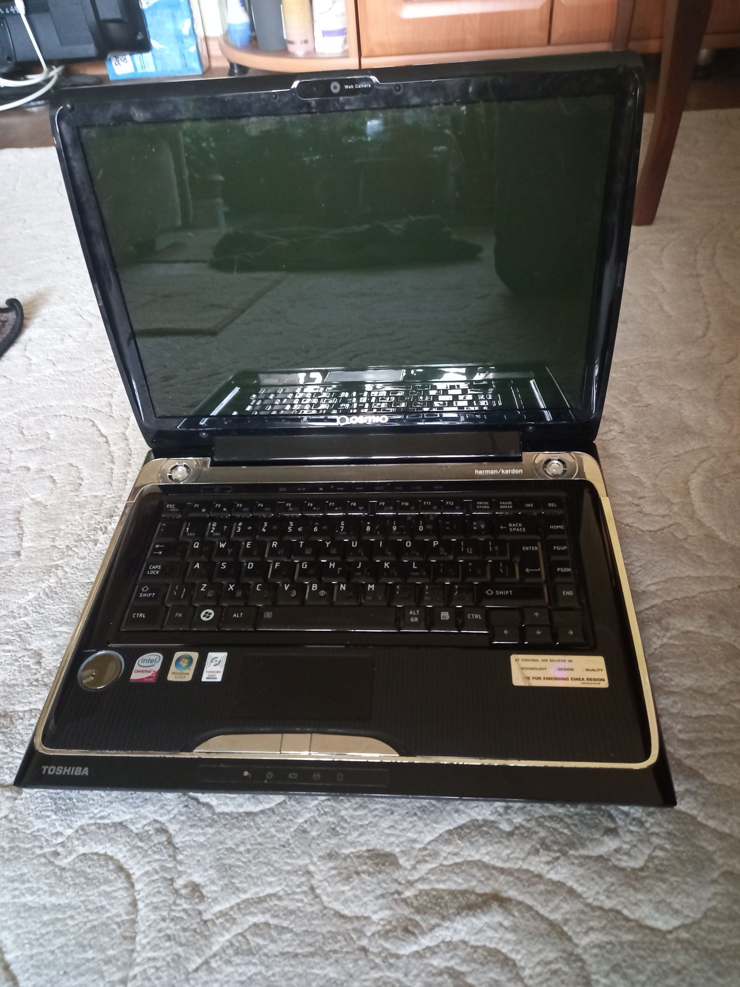 Toshiba Qosmio F50-125 39,1 см (15.4") 400 GB