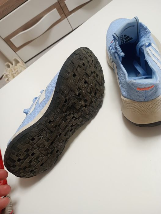 Adidas numărul 38