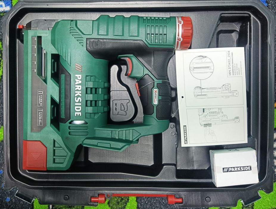 Parkside capsator 20v pistol electric capse cuie baterie 20v 2A 4A 8A