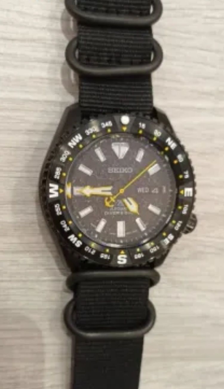 Часовник Seiko PROSPEX automatic diver Black edition