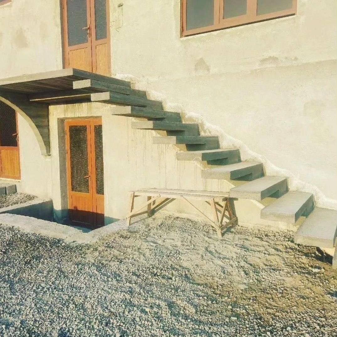 Zinachi beton kuyamis