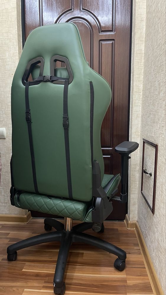 Игровое кресло DARMS