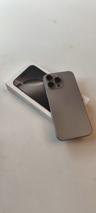 iPhone 16 pro max полный комплект