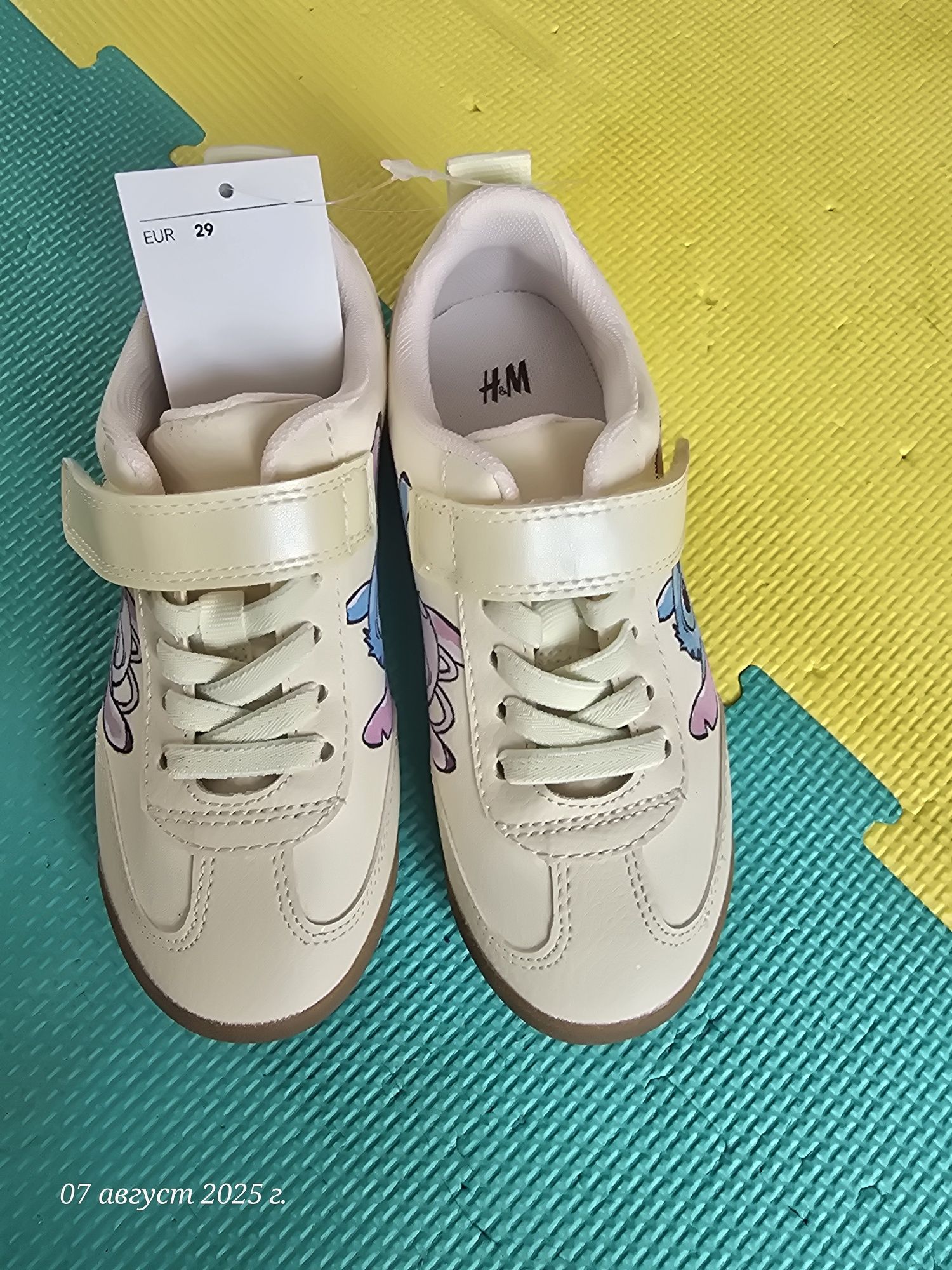 Кецове Лило и Стич от H&M