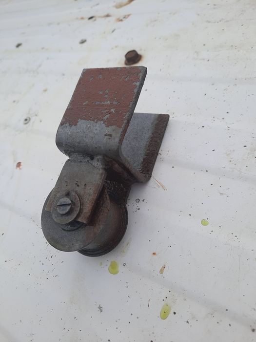 Role pt porti glisante pe sina