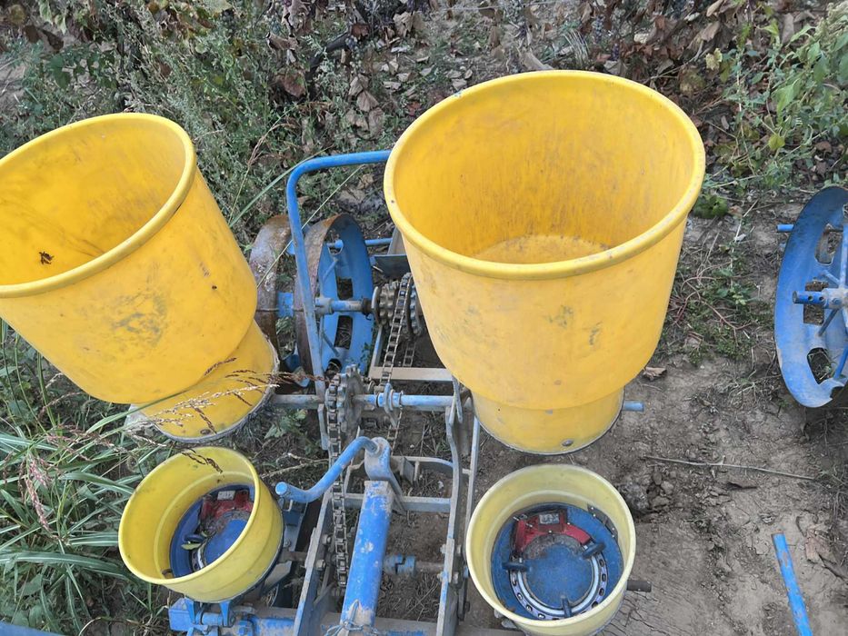 Сеялка пролетна 4 реда