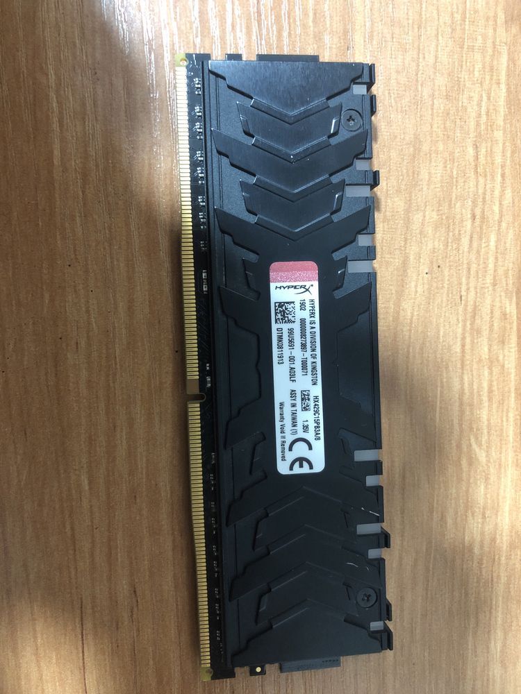 ОЗУ HyperX Predator 8Gb DDR4