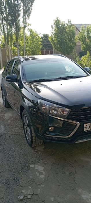 Лада Веста SW cross 1.8