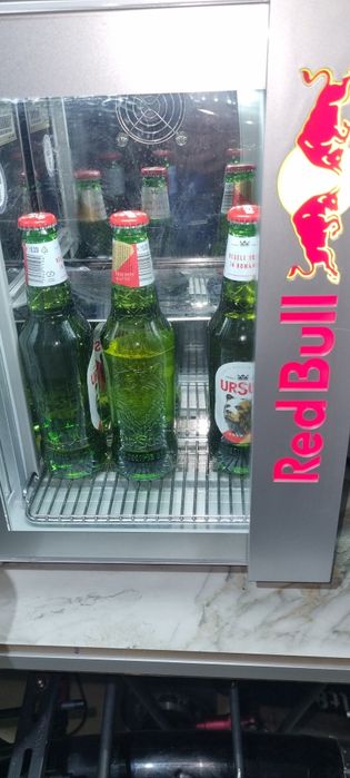 Frigider redbull